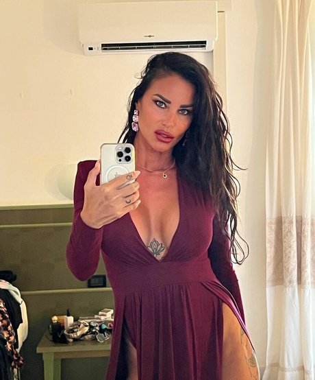 mom daughter onlyfans sexy naked photos