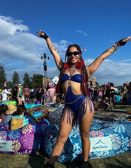 be rave star gallery