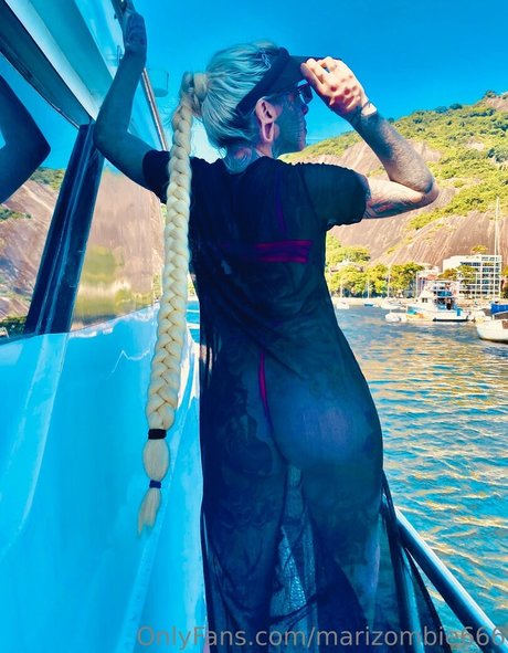 cheating wife onlyfans art nude images