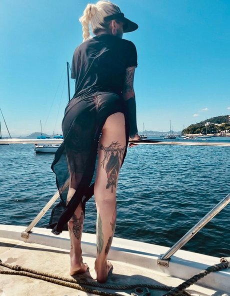 marizombie666 pornstar top pic