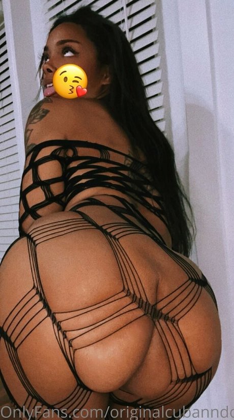 therealvickyy star exclusive picture