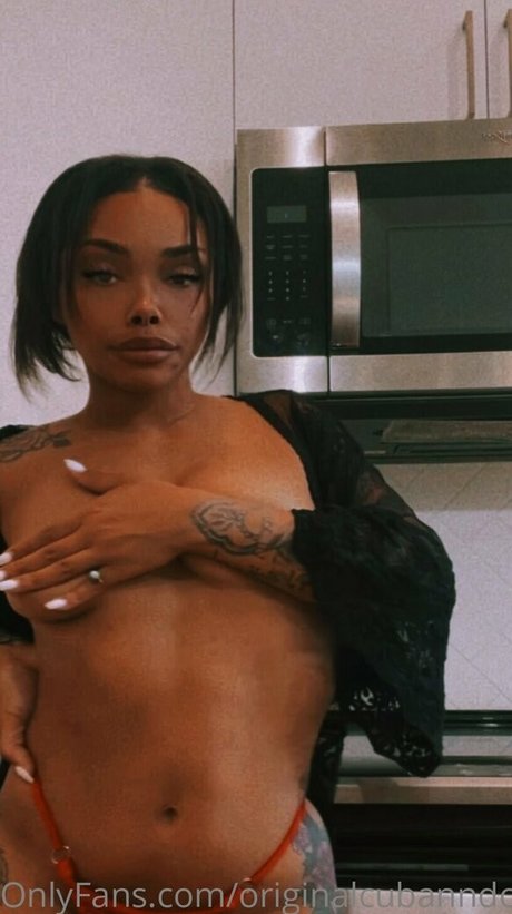 therealvickyy nudes actress image