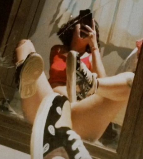 Hamburguita model nudes img