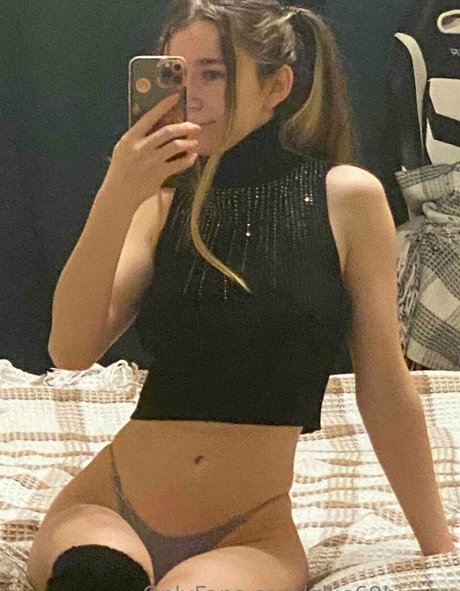 Ellie69bunny exclusive pornstar photos