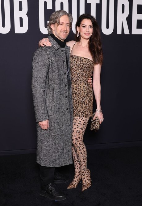 asian pawg onlyfans pornographic photos