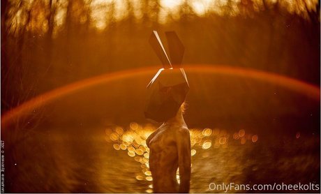 Oheekolts star naked img