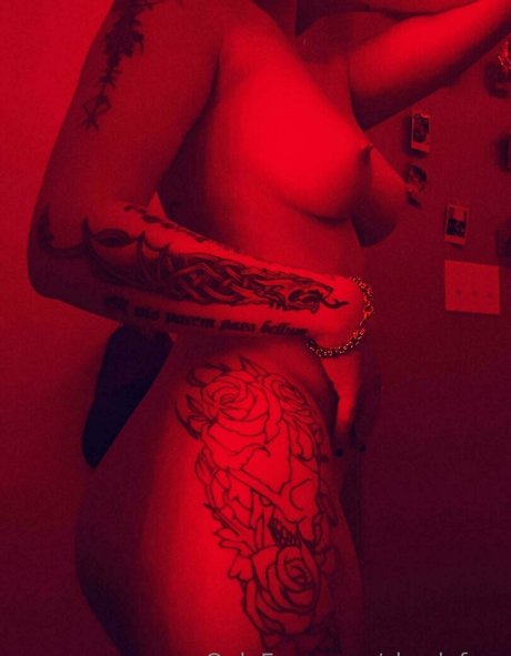 shyslyfree pornstar art photos