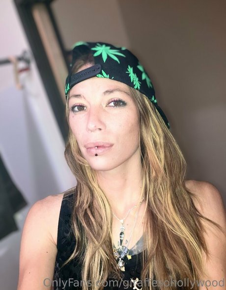 giraffesohollywood sexy actress pics