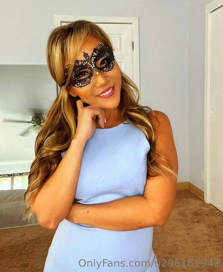 celebrity nude onlyfans adult images