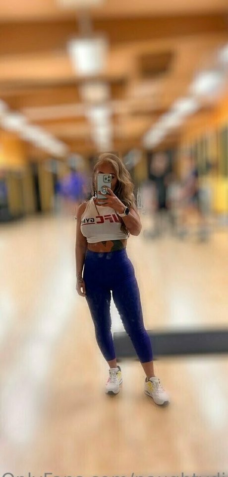 naughtydiamond11 perfect model gallery