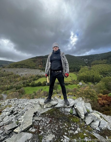 fxxkingexplorers pornstar free pictures