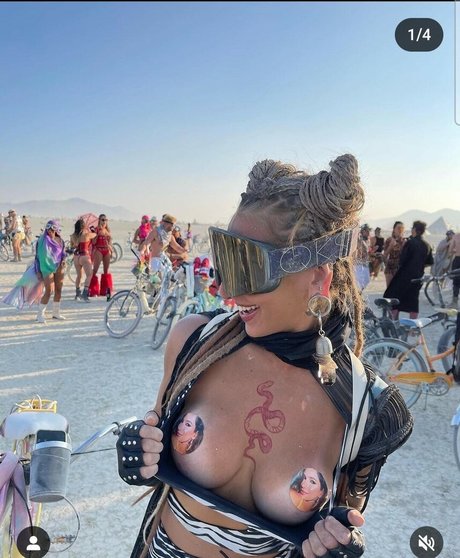 Bruna Bello free model pics