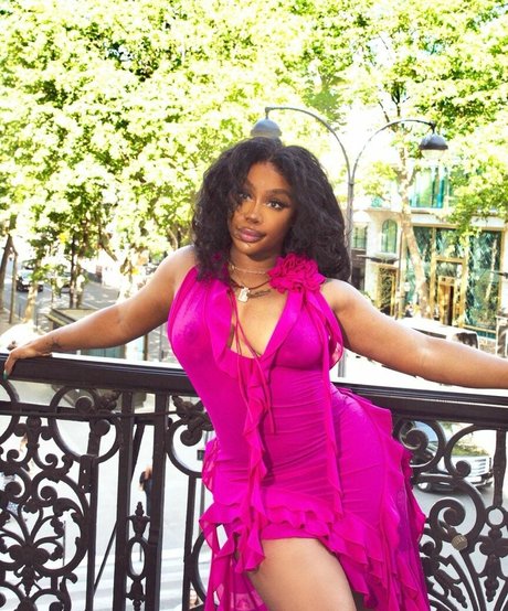 SZA star porn pics