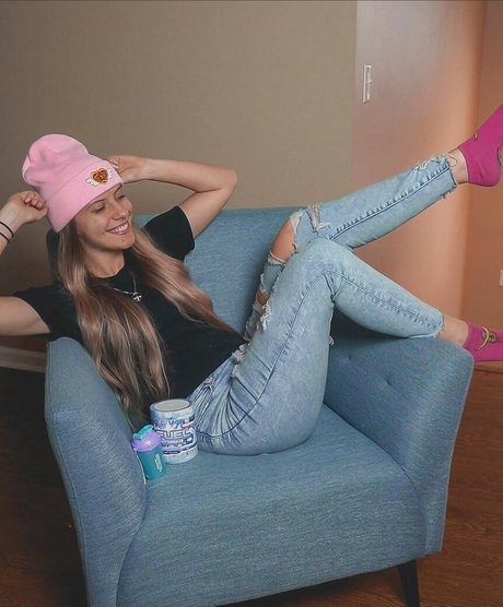 NoisyButters model best pictures