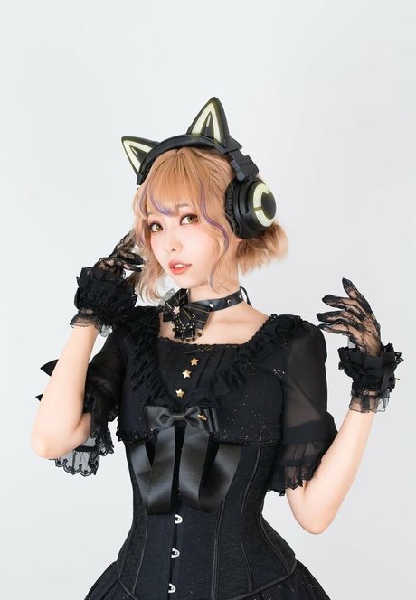 big tits midget onlyfans hd photos