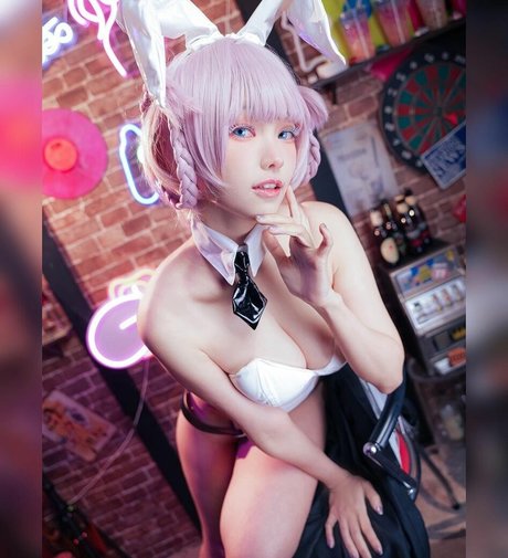 curly ebony onlyfans top image