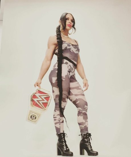 Bianca Belair star art pictures