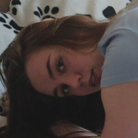 Nutsi nudes model img