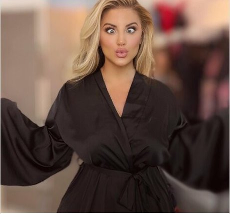 blowjob milf onlyfans hot img