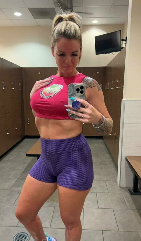 Sweetcheeks 83 Profile pic