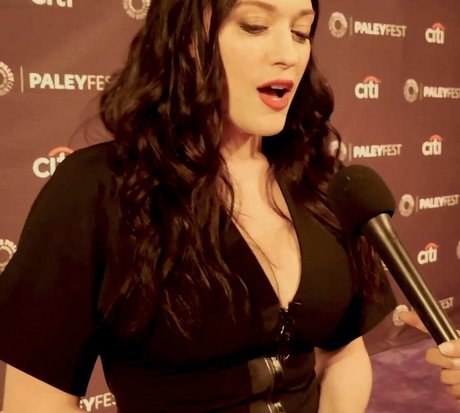 Kat Dennings star pretty picture