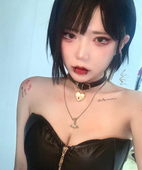 fishzombie model porn archive