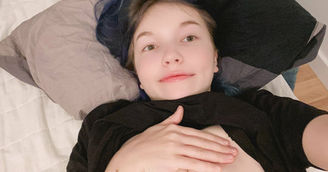 Murrning Glow hd pornstar galleries