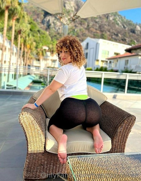 hannazimmerr star nude images