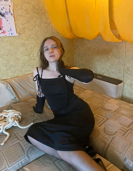 Leahmplay pretty star galleries