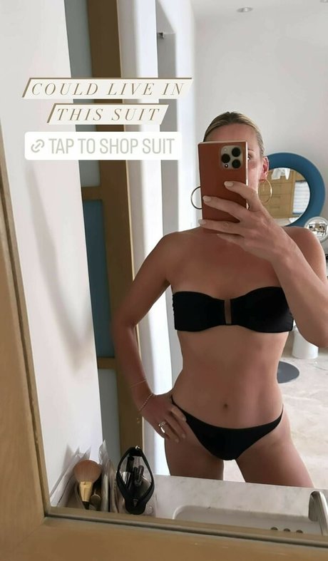 Molly Sims Profile pic