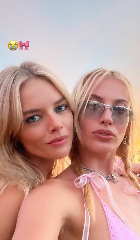 muscle trans onlyfans sexy picture