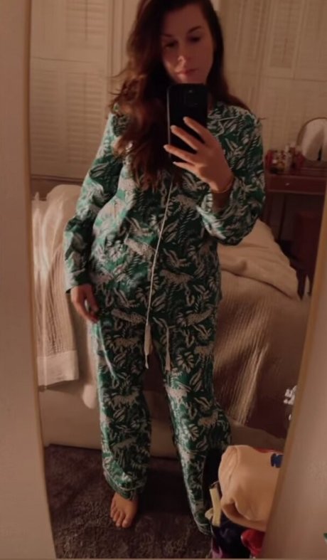 Imogen Thomas star beautiful picture