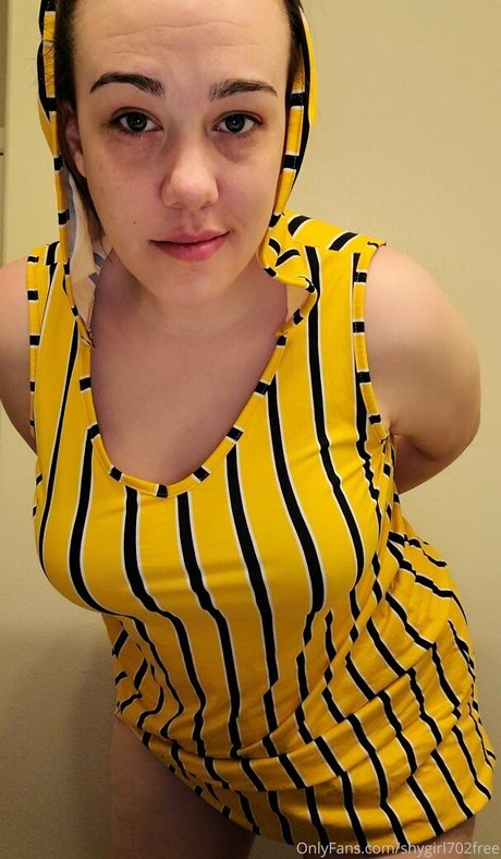 shygirl702lvfree Quick model image