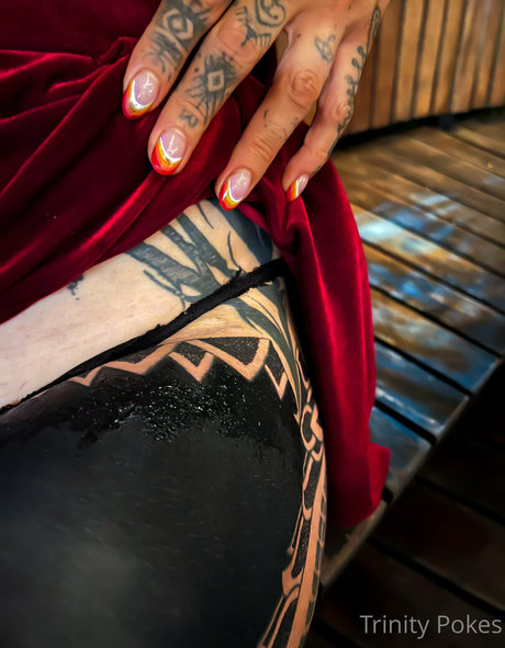 Trinity Eclectic xxx actress image