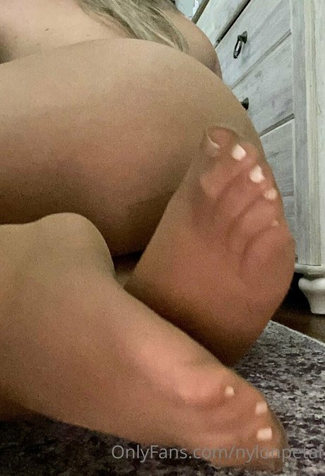 yoga onlyfans erotic img