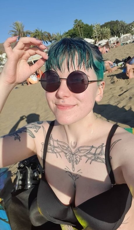 BobacoreCos best model picture