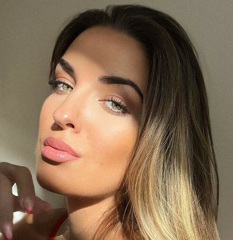 CARA Loves Lingerie pornstar hot picture