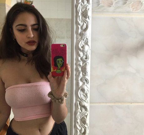 artbitch666 best model gallery