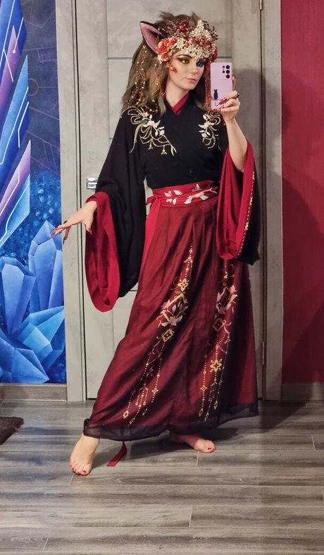 AGflower Cosplay nude model pic