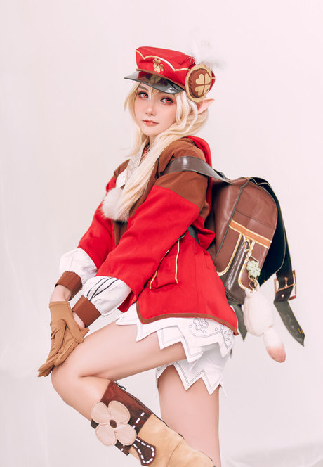 Joyce lin2x pornstar hot img