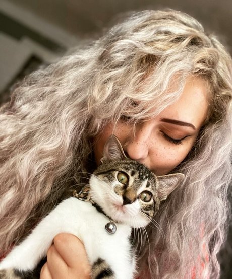 serendipitoussav beautiful model pic