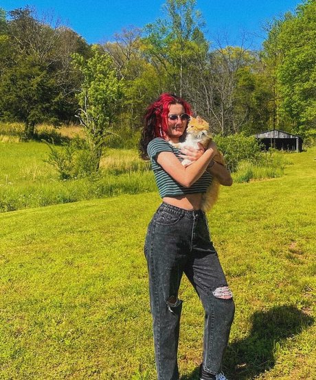 serendipitoussav pornstar naked pictures