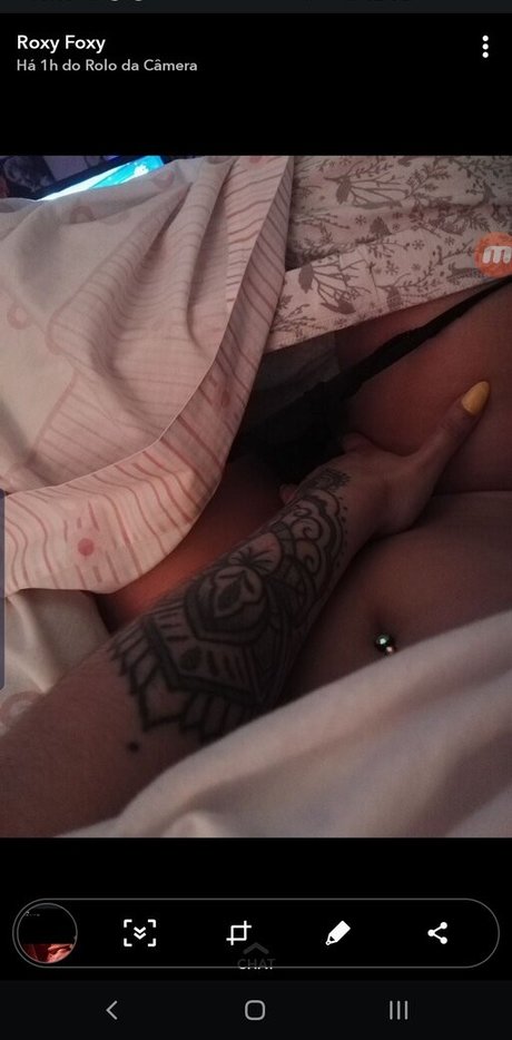 Xanelle model adult image