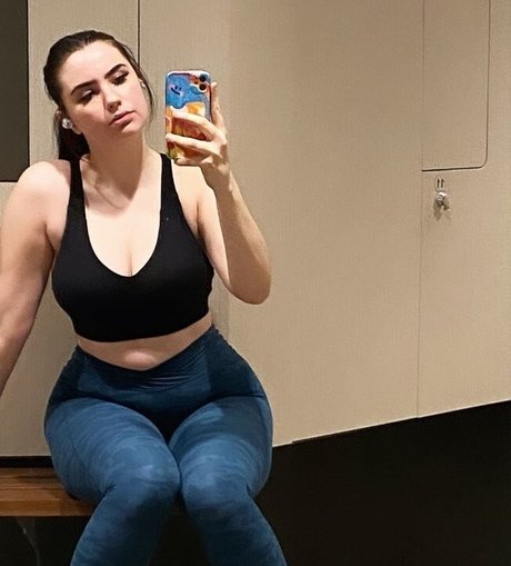 sleppyy pornstar nice galleries