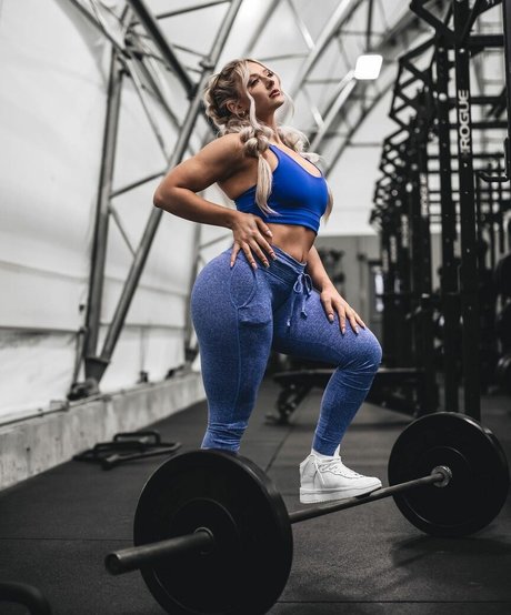 Miranda Cohen model hot gallery