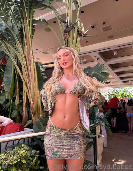 Syd babee xxx model pic