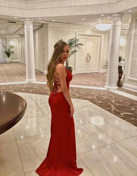 Emily Kyte hot star gallery