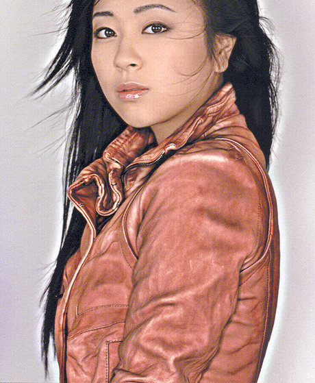 Utada Hikaru Profile pic