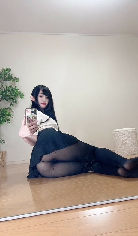 Ayachamo 1028 model naked pic