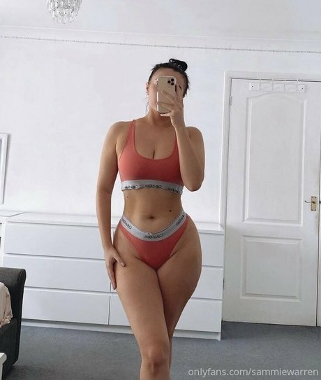 sammiewarren best model picture